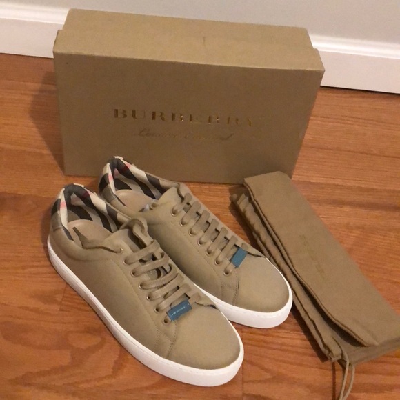 Burberry Shoes - BURBERRY beige sneakers 38